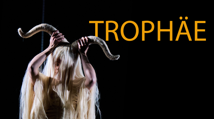 TEASE TROPHAE