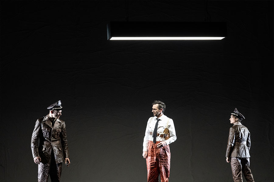 SCHAUSPIELHAUS DÜSSELDORF jeder 11