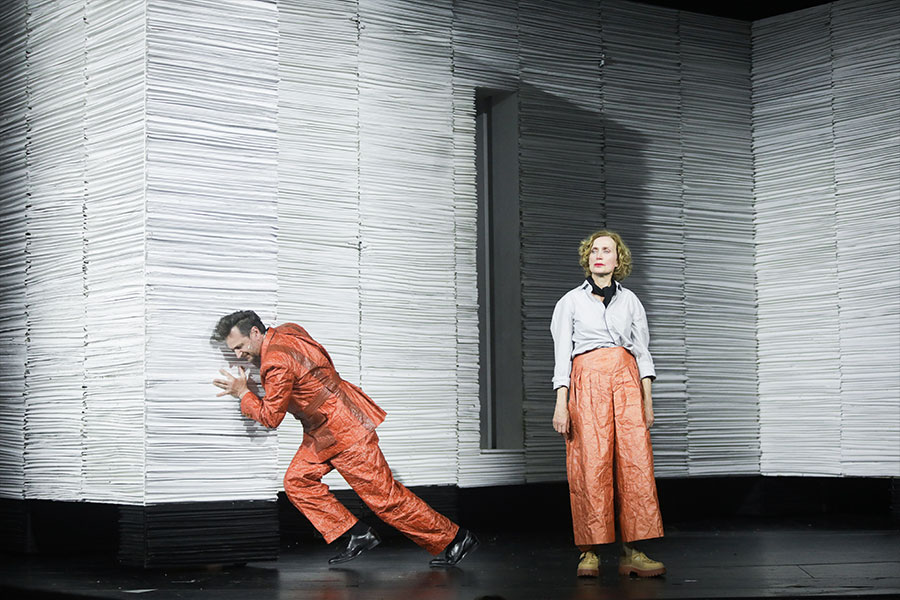 SCHAUSPIELHAUS DÜSSELDORF jeder 12