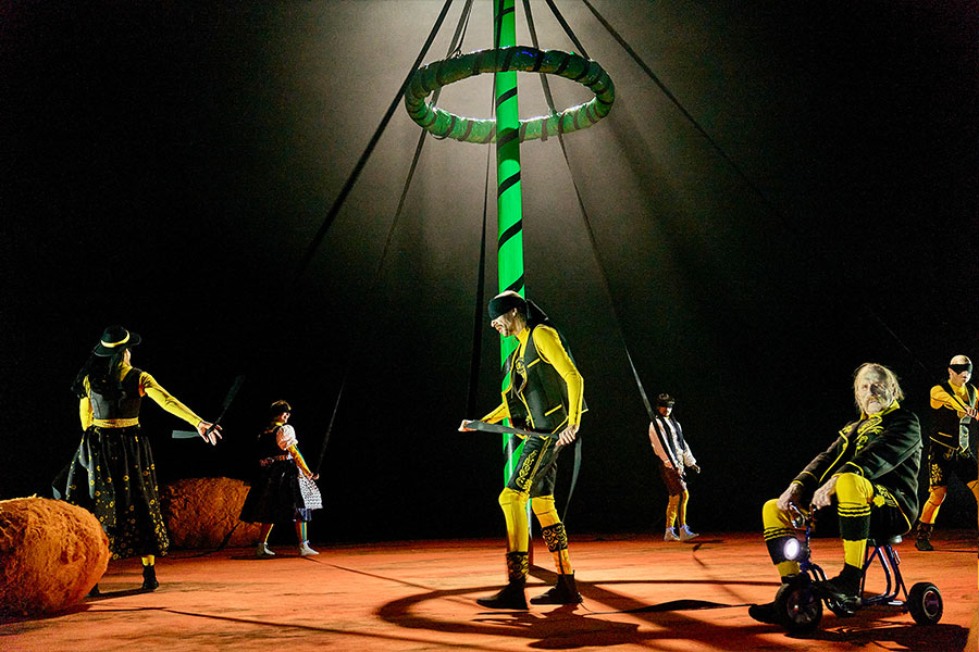 MÜNCHNER KAMMERSPIELE mia 04