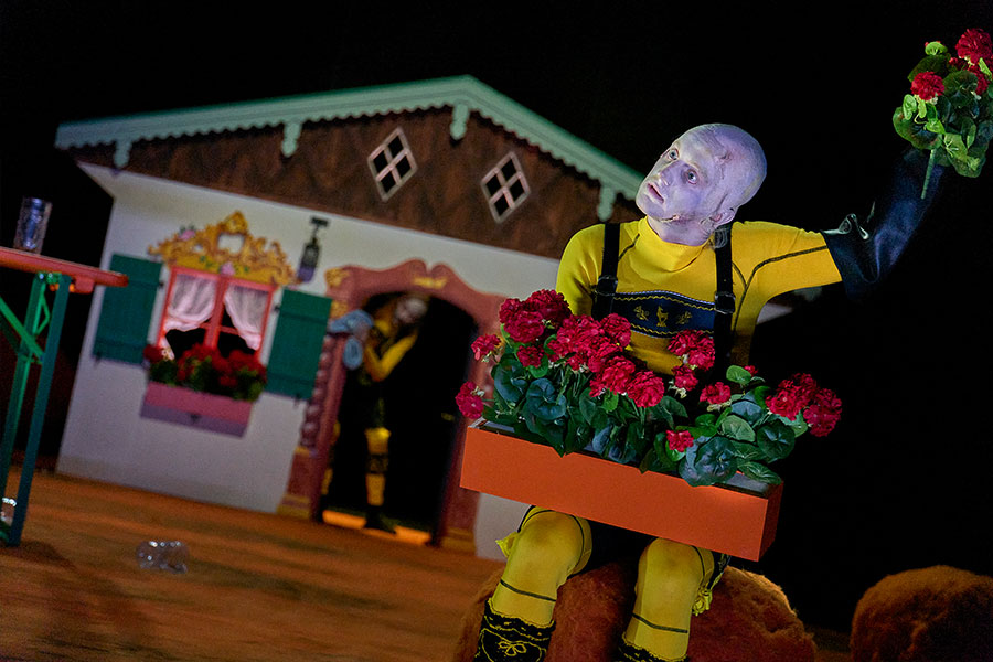 MÜNCHNER KAMMERSPIELE mia 11